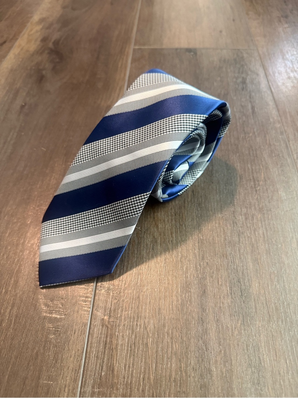 DiBanGu Blue White Black Striped Men's Woven Silk Tie Necktie